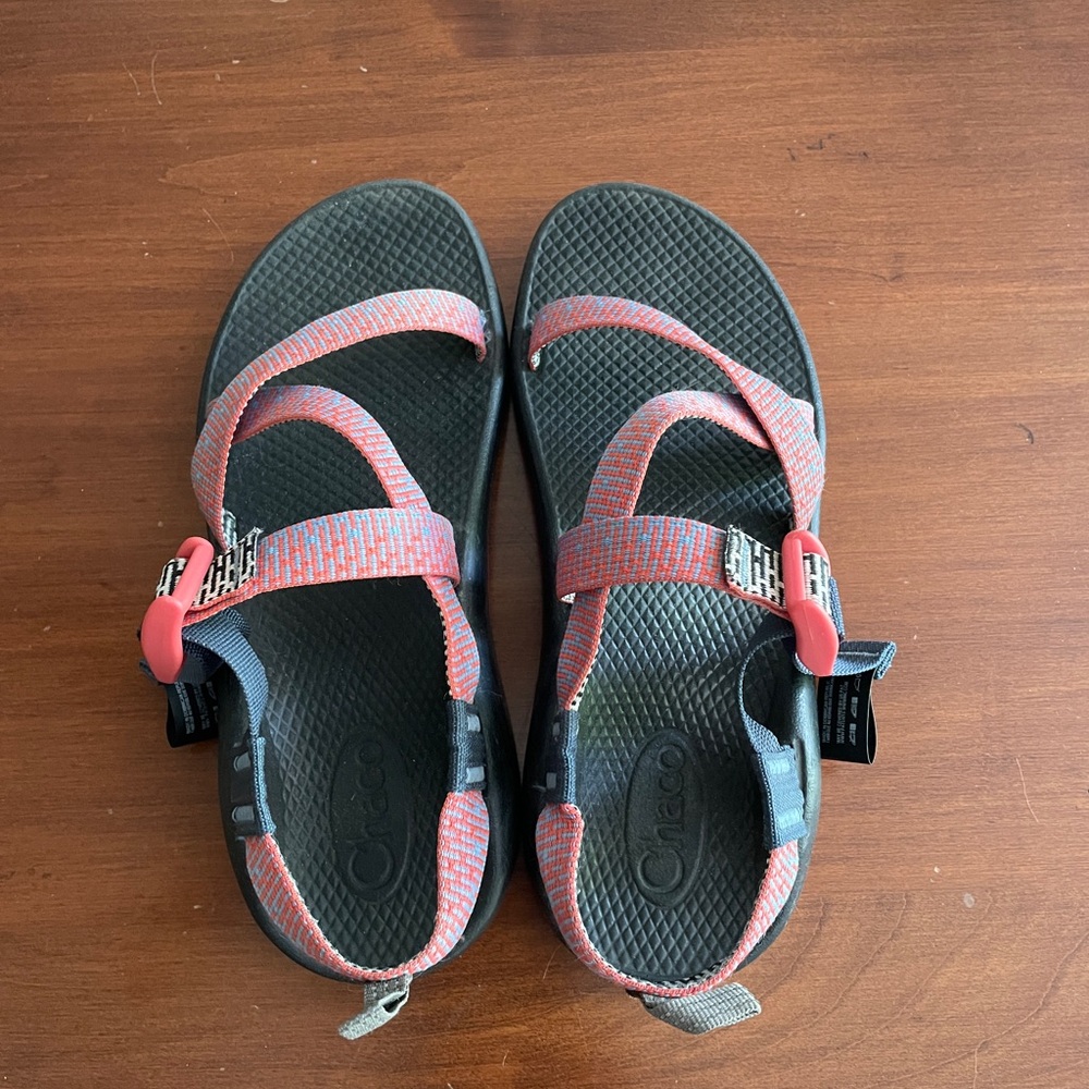 Chaco Z/1 Sandals Kids size 6/fit like Women’s size 8